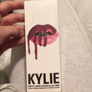 Kylie lipkit
